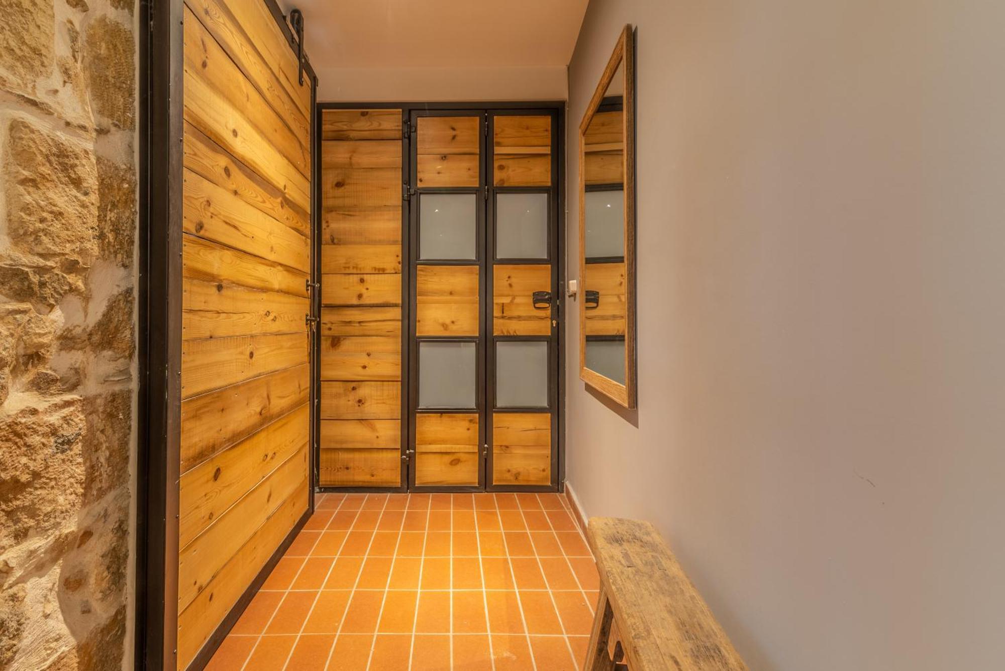 City Loft Near The Airport With Seaview Ираклион Экстерьер фото